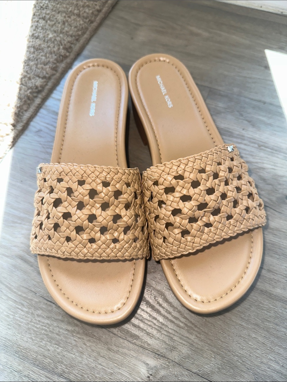 Michael Kors Woven Slide Sandals in Beige Tan - Picture 3 of 7